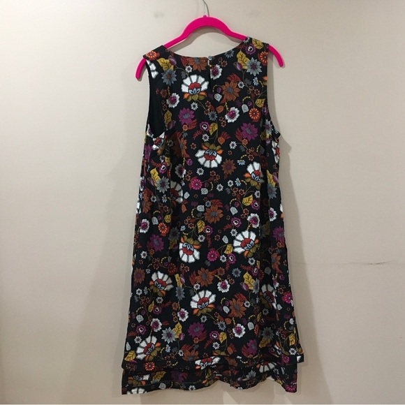 J.jill women’s Medium Tank Shift Dress Black printed Floral Boho Beach New - Picture 4 of 10